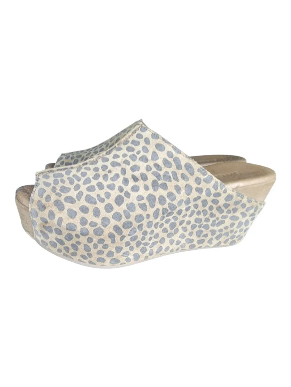 Chocolat Blu Wynn Peep Toe Wedges, Womens 6